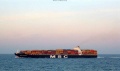 Vollbeladenes-Containerschiff-Wasser.JPG