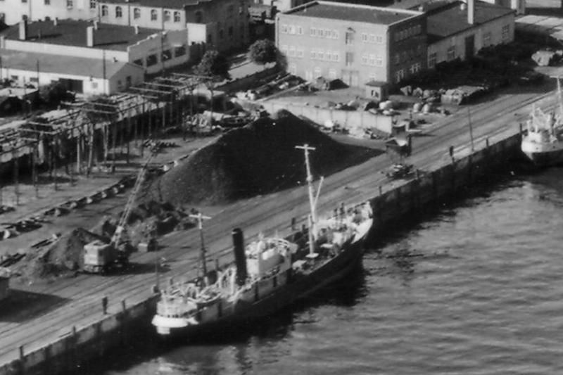 Datei:Nordseekai Kohlenlager.jpg