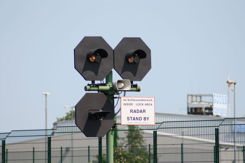 Datei:Seeschleuse 4308.JPG