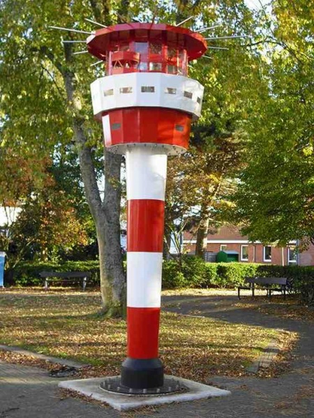 Datei:Leuchtturm Vogelsand.jpg