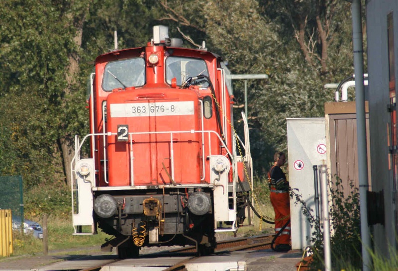 Datei:Bahnhof Dieseltankstelle 2187.jpg