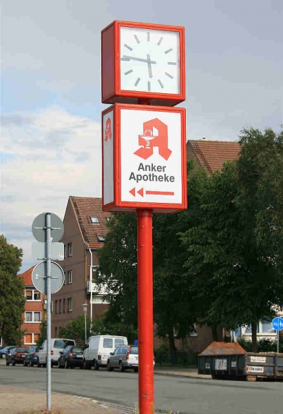 Datei:Normaluhr Brahmsstr 4991.jpg