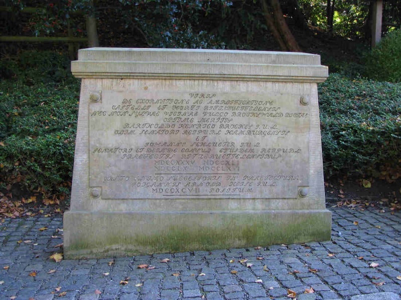 Datei:Denkmal Schlossgarten.jpg
