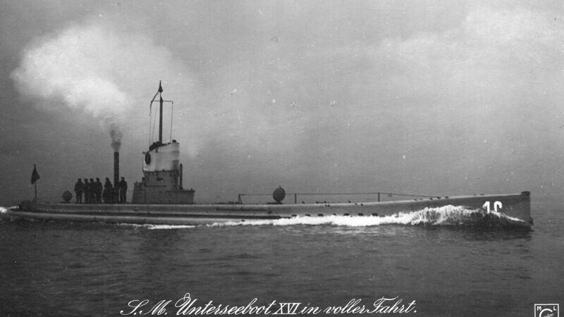 Datei:U16 in Fahrt.jpg