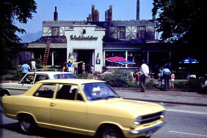 Datei:Brand Waldschloss 000169.jpg