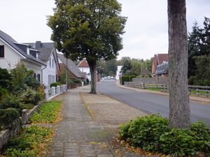 Am Altenwalder Bahnhof.jpg