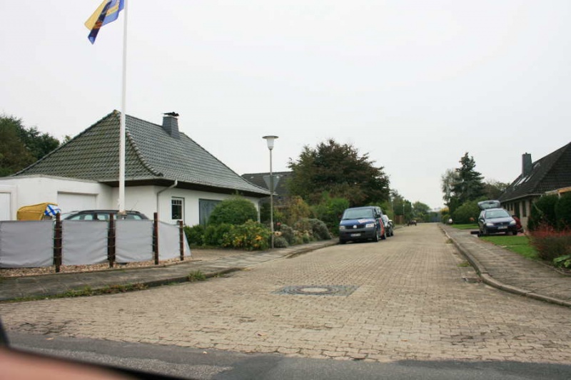 Datei:Foehrenweg 7693.JPG