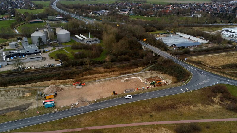 Datei:Elektrolyseanlage P7655225.jpg